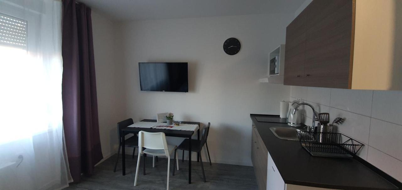Apartmani Karlo Zagabria Esterno foto