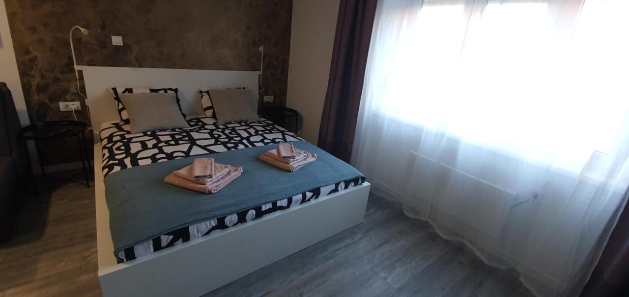 Apartmani Karlo Zagabria Esterno foto